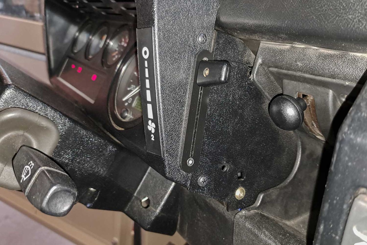 Electronic Heater Control for Land Rover Defender - Image 2